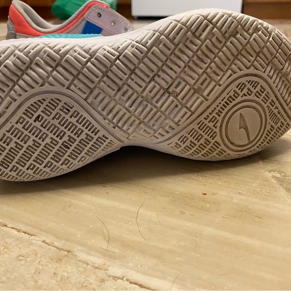 Puma Basketball 🏀 Shoes. Size 4.5, worn one season, indoor only. - Picture 2 of 3